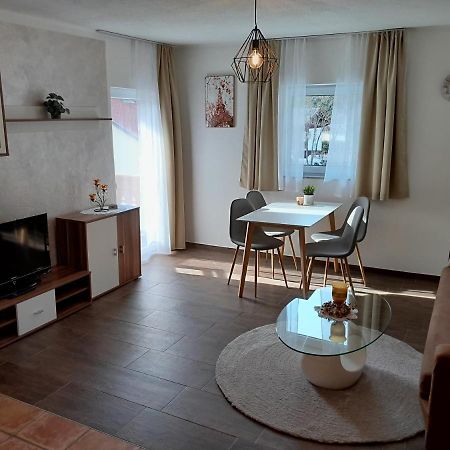 Appartements Schusser مالنتز المظهر الخارجي الصورة